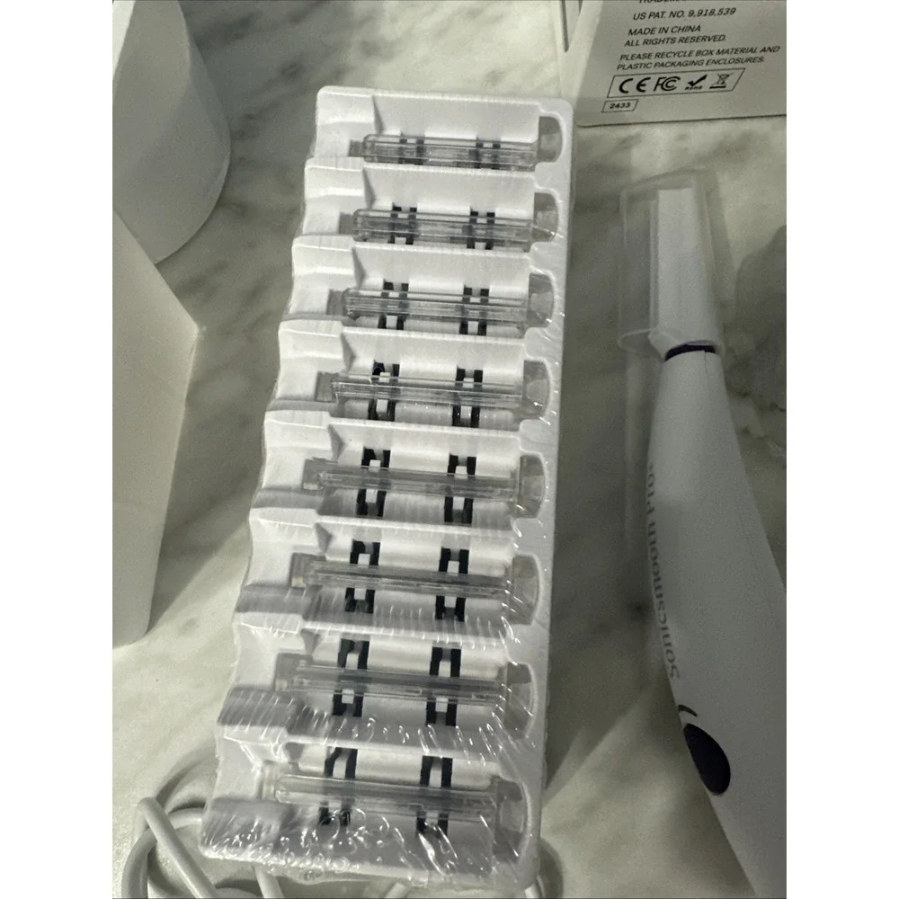 Michael Todd Sonicsmooth Pro+ Sonic Dermaplaning and Facial Hair/Open Box/NEW